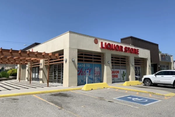 Desert Country Liquor Store