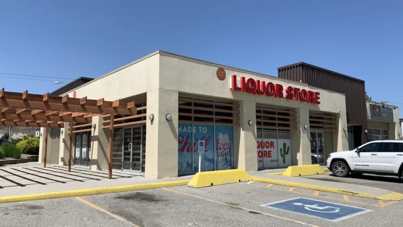 Desert Country Liquor Store