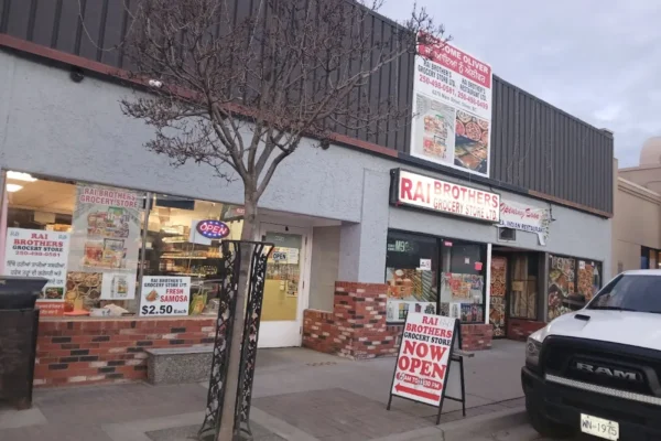 6272Main Street Oliver Brother Grocery Store open 7am to11:30pm