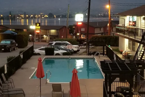 Osoyoos Lakeview Inn and Suites