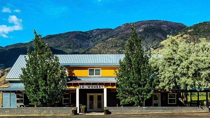 Crowsnest Vineyards