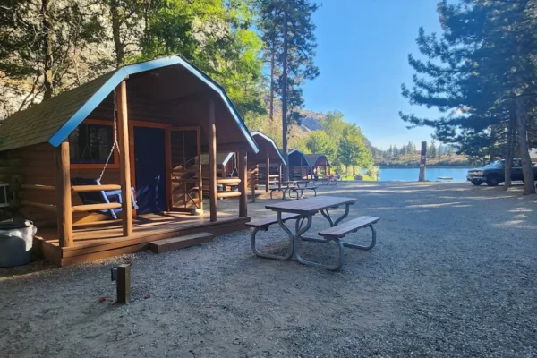 Gallagher Lake | A Parkbridge Camping & RV Resort